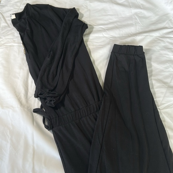 Zenana Black Jumpsuit - Picture 4 of 4